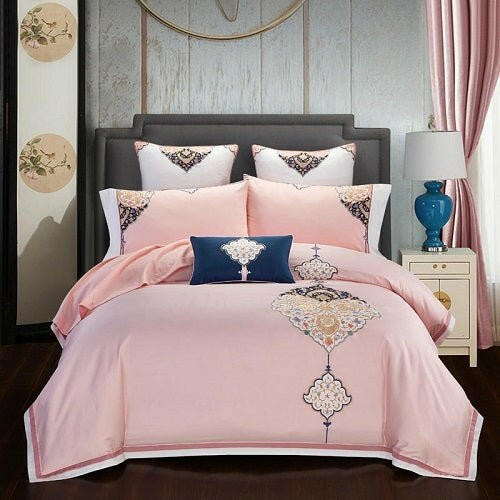 4 - piece Long - Staple Cotton Embroidered Bedding Sets - Textilura
