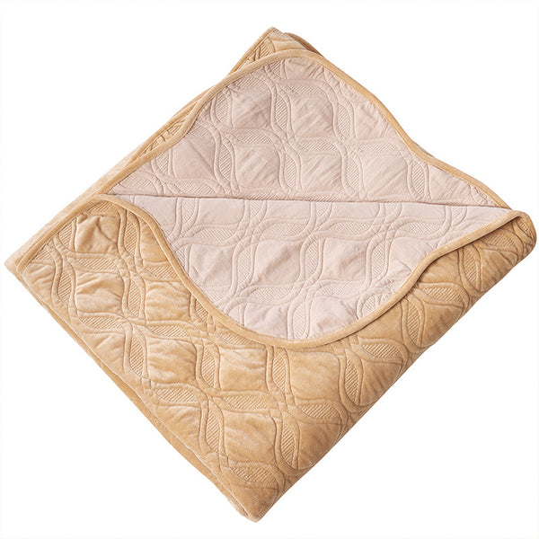 Velvet Embroidered Quilt Set - Khaki