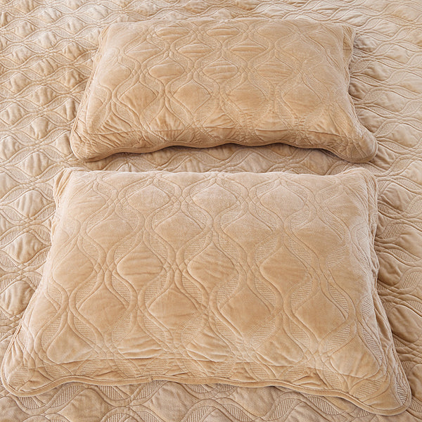 Velvet Embroidered Quilt Set - Khaki